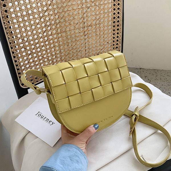 женщины моды pu кожа crossbody сумки для женщин 2020 вязание плеча сумка ladie руки sling сумка
женщины моды pu кожа crossbody сумки для женщин 2020 вязание плеча сумка ladie руки sling сумка