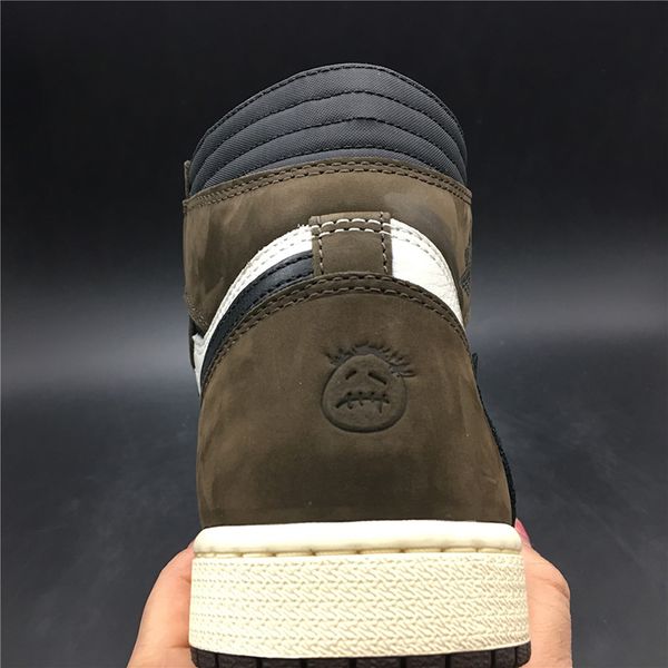 travis scotts x 1 high suede og cd4487-100 1s kicks mens basketball for men sports shoes designer sneakers trainers size 13
travis scotts x 1 high suede og cd4487-100 1s kicks mens basketball for men sports shoes designer sneakers trainers size 13