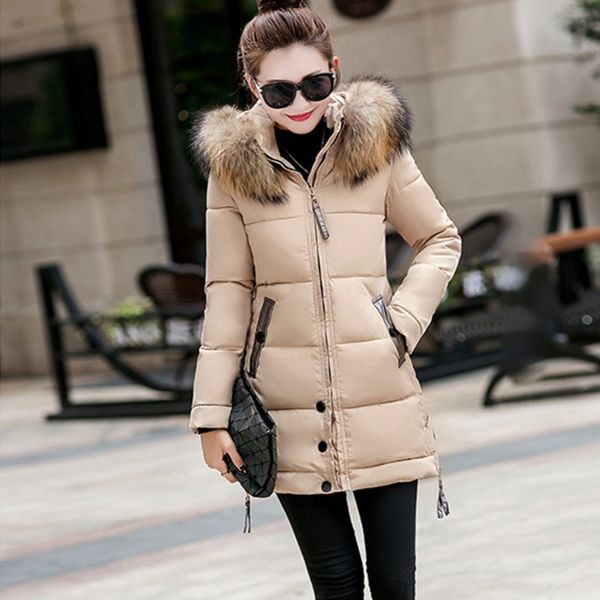jacket coat winter 2019 new plus size parka long hooded outerwear with fur collar slim fashion coats female parka winter coat y190926, Black;white
jacket coat winter 2019 new plus size parka long hooded outerwear with fur collar slim fashion coats female parka winter coat y190926, Black;white