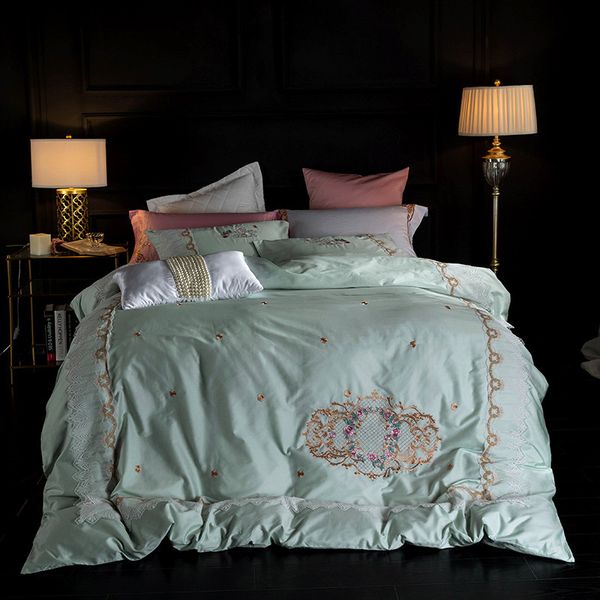 hm life luxury bedding sets senior european style embroidery 4pcs/set soft smooth duvet cover sets home textile
hm life luxury bedding sets senior european style embroidery 4pcs/set soft smooth duvet cover sets home textile
