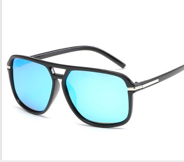 retro large frame anti-ultraviolet polarizer sunglasses fashion sunglasses for men and women, White;black
retro large frame anti-ultraviolet polarizer sunglasses fashion sunglasses for men and women, White;black
