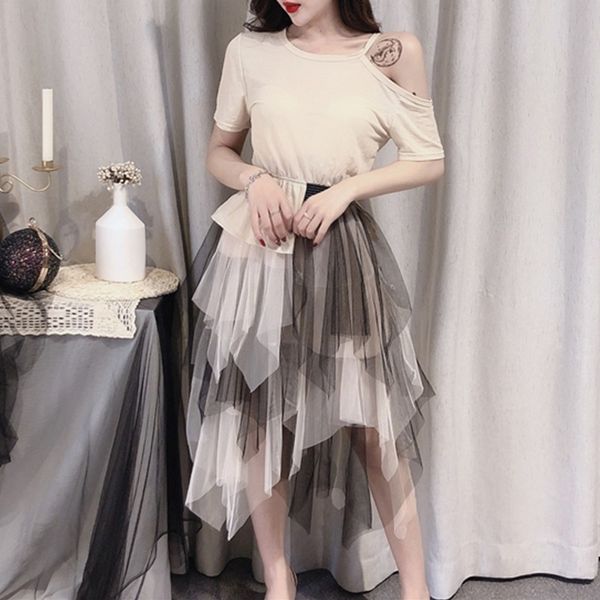 2020 summer korean-style off-shoulder t-shirt stitching irregular puff mesh fake two-piece womens dress, White;black
2020 summer korean-style off-shoulder t-shirt stitching irregular puff mesh fake two-piece womens dress, White;black