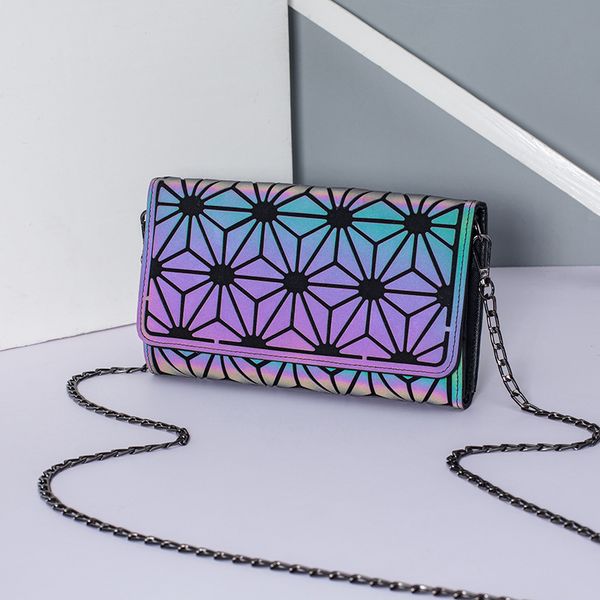 ladies 2020 trend fashion luminous chain geometric diamond luminous wallet female bag clutch shoulder bag delicate and elegant
ladies 2020 trend fashion luminous chain geometric diamond luminous wallet female bag clutch shoulder bag delicate and elegant