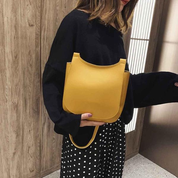 women fashion wide solid color shoulder handbags female simple pu leather women large capacity pure color flap crossbody bags
women fashion wide solid color shoulder handbags female simple pu leather women large capacity pure color flap crossbody bags