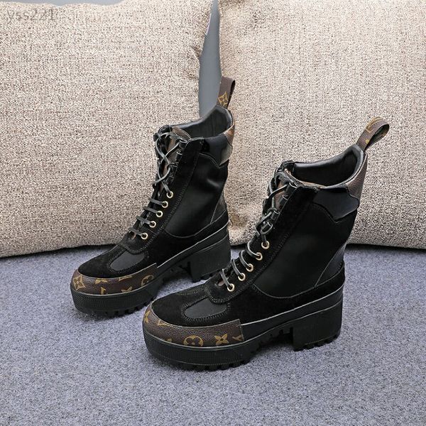european station winter new short boots custom heel high heel martin boots retro simple leisure thick bottom motorcycle boots women, Black
european station winter new short boots custom heel high heel martin boots retro simple leisure thick bottom motorcycle boots women, Black