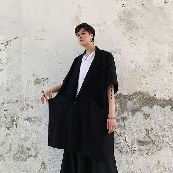 jacket half sleeve cotton suit cardigan men's short sleeve japanese style hair stylist dark lapel personality, White;black
jacket half sleeve cotton suit cardigan men's short sleeve japanese style hair stylist dark lapel personality, White;black