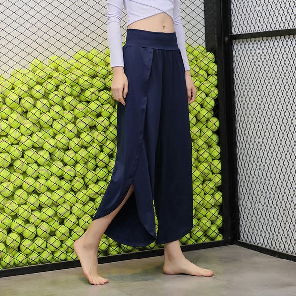 brand woman motion trousers petal hatch yoga in pants easy will code dance pants purplish blue color, Black;blue
brand woman motion trousers petal hatch yoga in pants easy will code dance pants purplish blue color, Black;blue