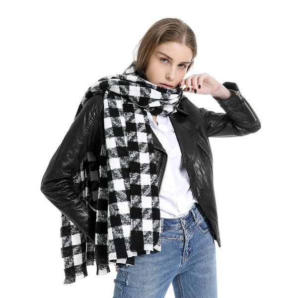 autumn and winter ladies fashion new plaid imitation cashmere warm scarf classic shawl outdoor sports tassel business scarf, Blue;gray 
autumn and winter ladies fashion new plaid imitation cashmere warm scarf classic shawl outdoor sports tassel business scarf, Blue;gray