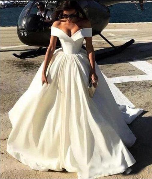 new fashion simple imported pakistani off shoulder satin bridal gowns a line wedding gowns for bride, White
new fashion simple imported pakistani off shoulder satin bridal gowns a line wedding gowns for bride, White
