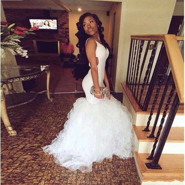 Stunning Cheap White V-Neck 2019 Mermaid Prom Dresses Ruffles Backless Wave Bottom Simple Evening Gown Floor Length Formal Party Dresses
Stunning Cheap White V-Neck 2019 Mermaid Prom Dresses Ruffles Backless Wave Bottom Simple Evening Gown Floor Length Formal Party Dresses