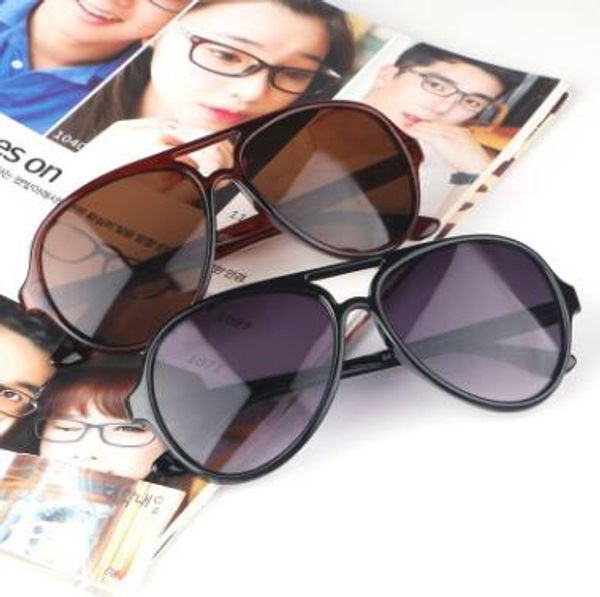 brand new designer sunglasses for men and women quality driving sunglasses dazzling eyewear shade sun glass cycling eye glasses 9 colors, White;black
brand new designer sunglasses for men and women quality driving sunglasses dazzling eyewear shade sun glass cycling eye glasses 9 colors, White;black