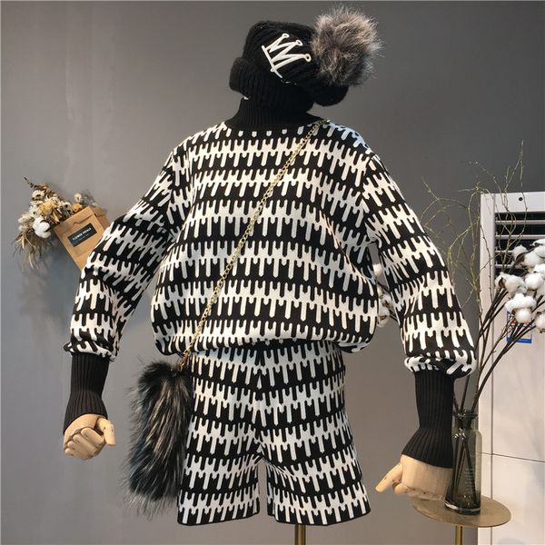 women turtleneck long sleeve pullover sweater and short set 2019 autumn winter vintage pattern jacquard knitted 2 piece set, White;black
women turtleneck long sleeve pullover sweater and short set 2019 autumn winter vintage pattern jacquard knitted 2 piece set, White;black