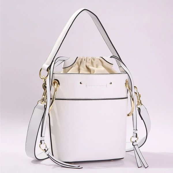ковш сумка 2020 новых женщины кожа лето простые crossbody пакеты сумка портативные моды сумка
ковш сумка 2020 новых женщины кожа лето простые crossbody пакеты сумка портативные моды сумка