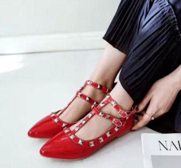 2019 rivet women's shoes in spring and autumn with new style flat bottom pointed end @61, Black
2019 rivet women's shoes in spring and autumn with new style flat bottom pointed end @61, Black