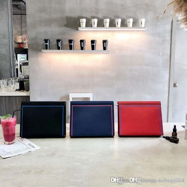 foreign trade the original single men and women with leather cowhide leisure man ms business hand caught the envelope bag lovers handbag 
foreign trade the original single men and women with leather cowhide leisure man ms business hand caught the envelope bag lovers handbag