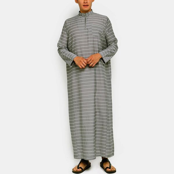 2020 men long sleeve suit striped robes stand collar muslim kaftan casual dubai robe loose summer clothes incerun 7, White;black
2020 men long sleeve suit striped robes stand collar muslim kaftan casual dubai robe loose summer clothes incerun 7, White;black