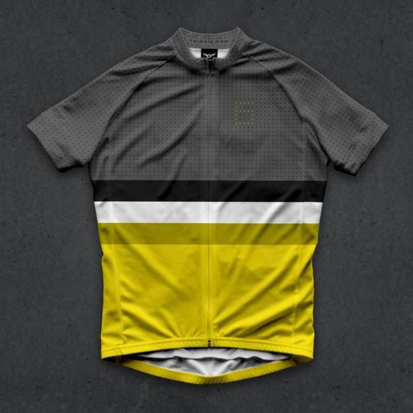 2020 twin six race cycling jersey short sleeve cool desing finish bicycle wear retro cycling jersey, Black;red
2020 twin six race cycling jersey short sleeve cool desing finish bicycle wear retro cycling jersey, Black;red