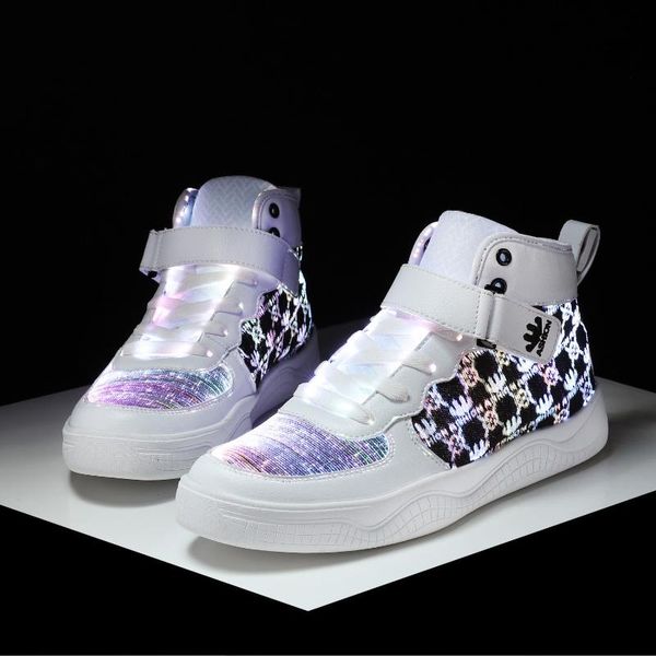 2020 new fiber optic luminous sneakers led shoes for adults and kids light up shoes tenis child slippers usb recharging, Black;red
2020 new fiber optic luminous sneakers led shoes for adults and kids light up shoes tenis child slippers usb recharging, Black;red