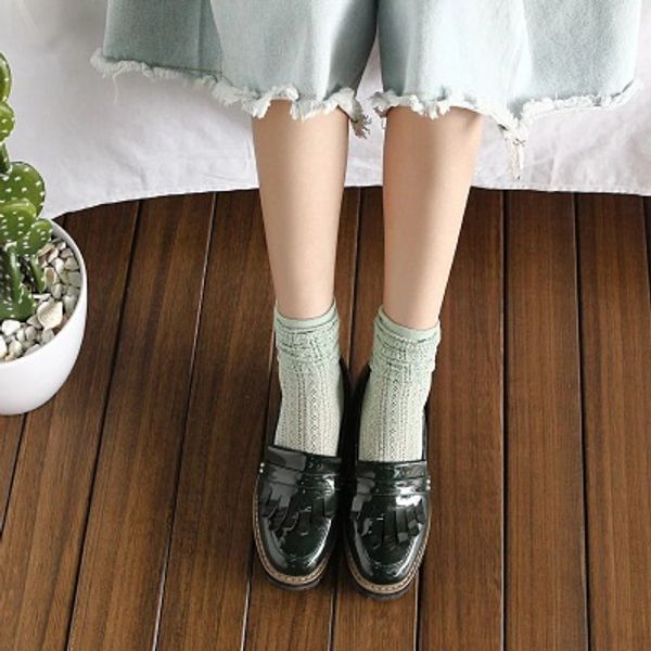 1 pair of spring and summer lace pile socks with holes in the middle tube socks breathable mesh are popular, Black;white
1 pair of spring and summer lace pile socks with holes in the middle tube socks breathable mesh are popular, Black;white