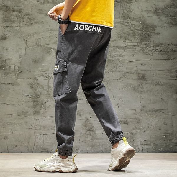 fashion streetwear men jeans loose fit vintage harem pants multi pockets denim cargo pants slack bottom hip hop jogger jeans men, Blue
fashion streetwear men jeans loose fit vintage harem pants multi pockets denim cargo pants slack bottom hip hop jogger jeans men, Blue