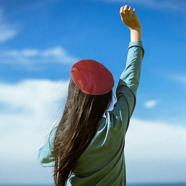 pu leather beret hats winter flat cap women female boina feminina fashion autumn winter beret flat bud cap bone painter hat, Blue;gray
pu leather beret hats winter flat cap women female boina feminina fashion autumn winter beret flat bud cap bone painter hat, Blue;gray