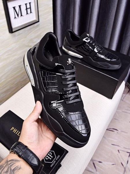 2019 дизайнерская мужская роскошная обувь кроссовки Кроссовки PHILIPP PLEIN PP 2020 мужская повседневная обувь 38-45 1664-9
2019 дизайнерская мужская роскошная обувь кроссовки Кроссовки PHILIPP PLEIN PP 2020 мужская повседневная обувь 38-45 1664-9