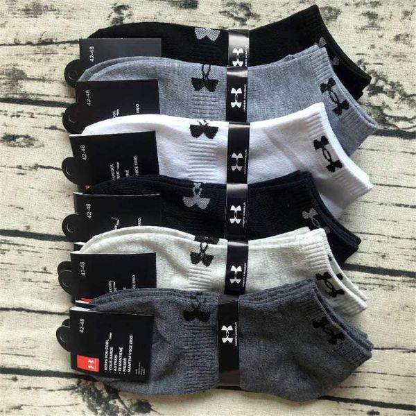 Ua cotton running ock port tocking ba ketball ock breathable football port wear ock whole ale dhl hipping
Ua cotton running ock port tocking ba ketball ock breathable football port wear ock whole ale dhl hipping