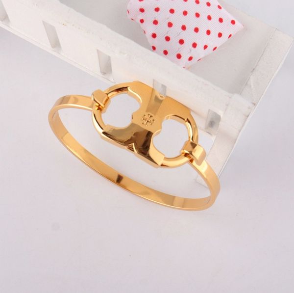 Hot sale Top quality brass punk bracelet with hollow knot Luxurious quality bangle in 5.5cm inner diameter jewelry for women and mother gift
Hot sale Top quality brass punk bracelet with hollow knot Luxurious quality bangle in 5.5cm inner diameter jewelry for women and mother gift