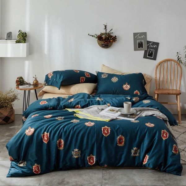 luxury royal marks dark blue high count egyptian cotton bedding set king size bedlinens flat sheet duvet cover set
luxury royal marks dark blue high count egyptian cotton bedding set king size bedlinens flat sheet duvet cover set