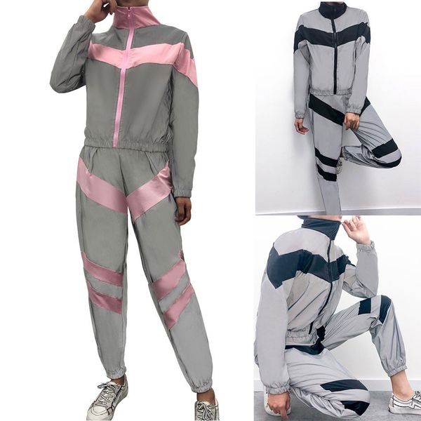 women casual sports set stitching fashion soft elasticity reflective long sleeve crop + pants comfortable sportswear, Black;blue
women casual sports set stitching fashion soft elasticity reflective long sleeve crop + pants comfortable sportswear, Black;blue