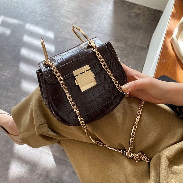 камень шаблон седельные сумки для женщин 2020 crossbody кожаной сумки одного плеча женской цепи сумка trendy закрылков кошелька
камень шаблон седельные сумки для женщин 2020 crossbody кожаной сумки одного плеча женской цепи сумка trendy закрылков кошелька