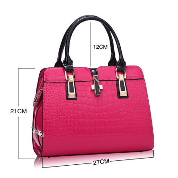 2020 new crocodile pattern middle-aged women's bag fashion handbag single shoulder messenger bag lady's bag
2020 new crocodile pattern middle-aged women's bag fashion handbag single shoulder messenger bag lady's bag