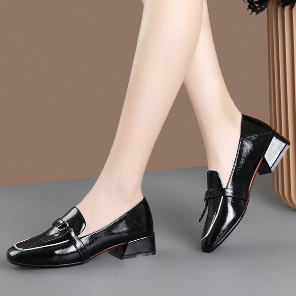 women shoes faux leather loafers spring autumn low heels pumps slip on ladies shoes white black red 2020
women shoes faux leather loafers spring autumn low heels pumps slip on ladies shoes white black red 2020