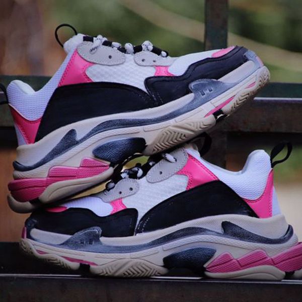 bottom 6 triple s 18fw designer casual shoes luxury track 2.0 white black pink blue rainbow women men sneakers trainer
bottom 6 triple s 18fw designer casual shoes luxury track 2.0 white black pink blue rainbow women men sneakers trainer
