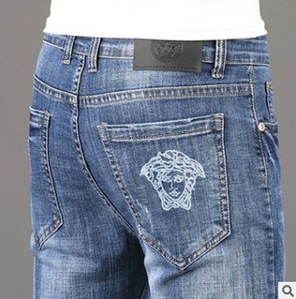 

Men de igner jean men traight lim wa hed de troyed vintage ripped denim cla ic black white jean long trou er 4356, Blue