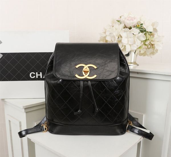 the holiday gift bags for men and women leather handbags leather shoulder bag handbag party bag model 8876, 25 x35x12cm size
the holiday gift bags for men and women leather handbags leather shoulder bag handbag party bag model 8876, 25 x35x12cm size