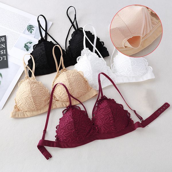 autumn and winter new arrival 2019 wireless lace women bra women bralette underwear lingerie triangle cup, Red;black
autumn and winter new arrival 2019 wireless lace women bra women bralette underwear lingerie triangle cup, Red;black