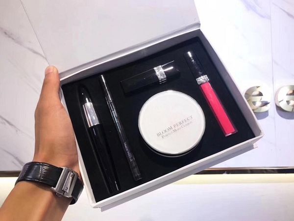 dropshipping famous brand makeup set liquid lipstick lipgloss cushion mascara eyeliner pen 5in1 make up set big gift box kit
dropshipping famous brand makeup set liquid lipstick lipgloss cushion mascara eyeliner pen 5in1 make up set big gift box kit