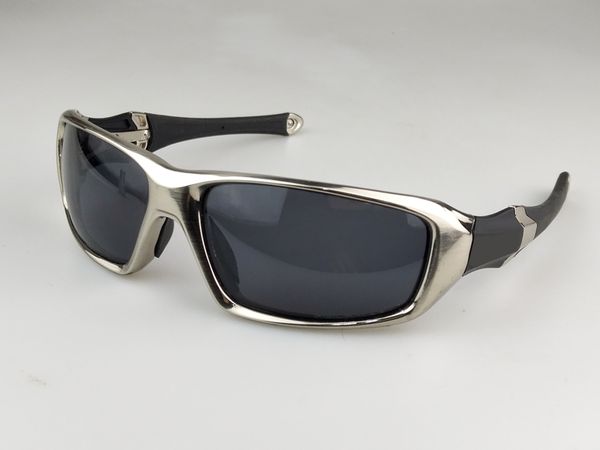 2019 summer polarized sunglasses classic sports cycling men retro uv400 brand designer sun glasses newest, White;black
2019 summer polarized sunglasses classic sports cycling men retro uv400 brand designer sun glasses newest, White;black