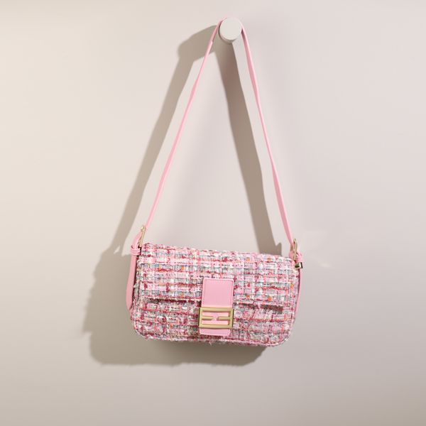 niche design color woolen cloth woven check small square bag 2019 autumn new shoulder messenger bag women
niche design color woolen cloth woven check small square bag 2019 autumn new shoulder messenger bag women