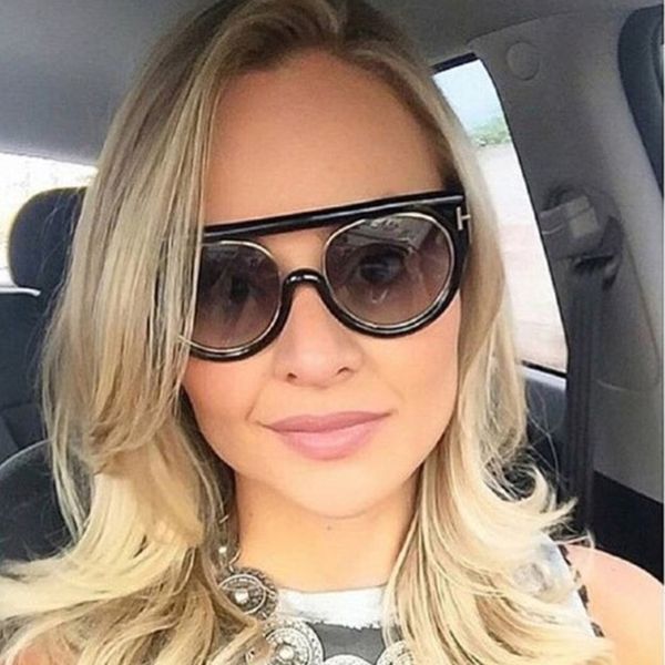 2018 new hollow women tom t sunglasses females driving fashion accessories uv400 blue, White;black
2018 new hollow women tom t sunglasses females driving fashion accessories uv400 blue, White;black