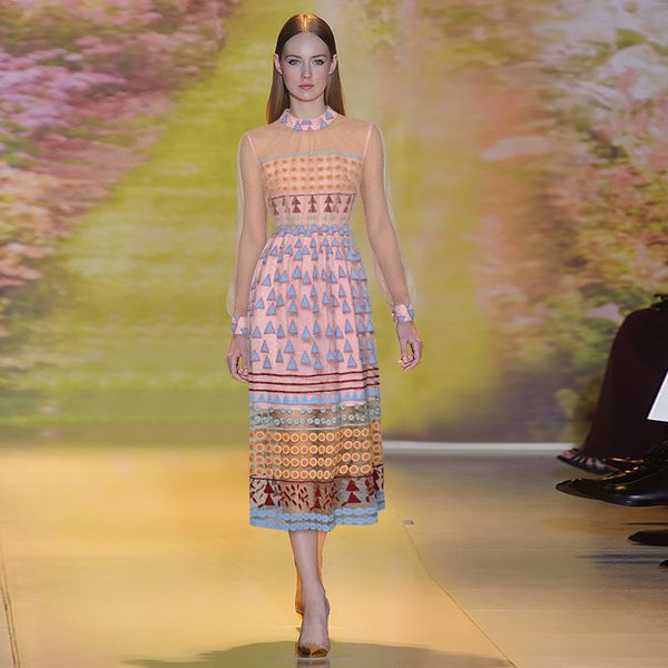 casual dresses gedivoen summer fashion women bohemian dress tulle geometric embroidery fitted glamorous ladies midi, Black;gray
casual dresses gedivoen summer fashion women bohemian dress tulle geometric embroidery fitted glamorous ladies midi, Black;gray