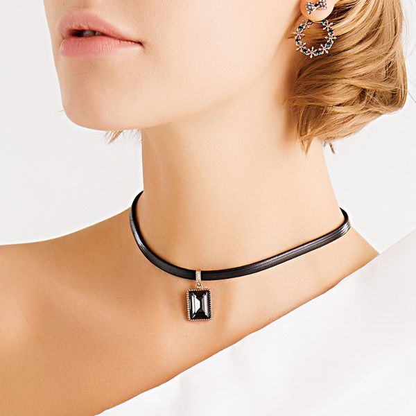 choker rectangle crystal necklace pendants neck women black rope chain clavicle chain lady feminino collar ing, Golden;silver
choker rectangle crystal necklace pendants neck women black rope chain clavicle chain lady feminino collar ing, Golden;silver
