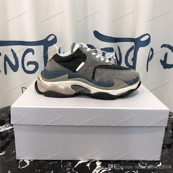 2018 new colors triple-s 2.0 paris sneakers mens women designer shoes fashion outdoor old grandpa luxury trainers original qualtiy 35-45, Black
2018 new colors triple-s 2.0 paris sneakers mens women designer shoes fashion outdoor old grandpa luxury trainers original qualtiy 35-45, Black