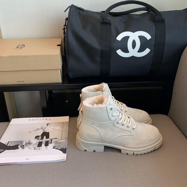 shoes women autumn and winter wild fashion british style wild leather lace plus velvet mid heel boots martin boots wool boots women 9165, Black
shoes women autumn and winter wild fashion british style wild leather lace plus velvet mid heel boots martin boots wool boots women 9165, Black