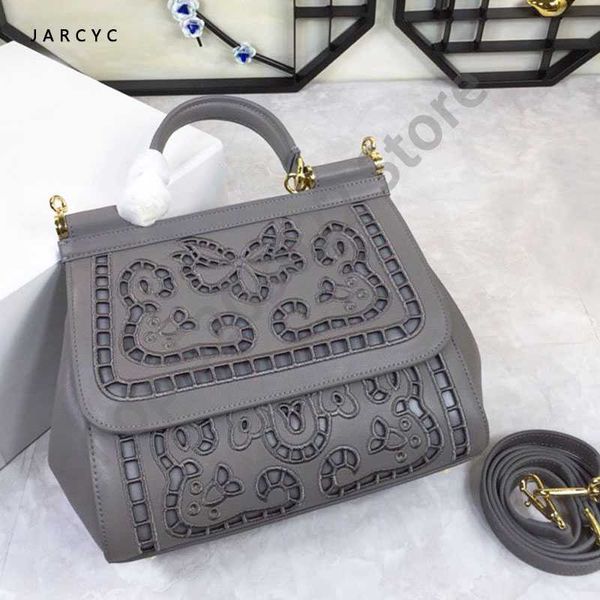butterfly hollow leather luxury handbags women bags designer handbag crossbody bags for women bolsos mujer de marca famosa 2019
butterfly hollow leather luxury handbags women bags designer handbag crossbody bags for women bolsos mujer de marca famosa 2019