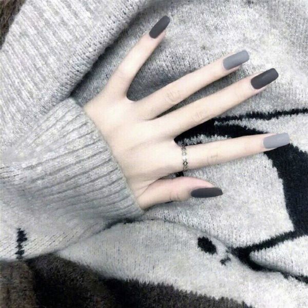 24 pces gradient grind рассыпчатого чувства серых прямоугольный поддельный nail art кусок ложных акриловые типсы extension finger инструмент, Red;gold
24 pces gradient grind рассыпчатого чувства серых прямоугольный поддельный nail art кусок ложных акриловые типсы extension finger инструмент, Red;gold