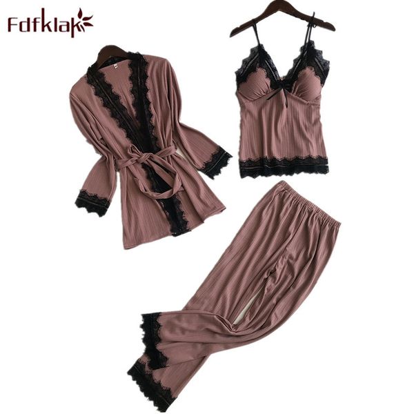 fdfklak spring autumn new pyjama 3 pieces femme coton pijama lingerie pyjamas women pajamas set long sleeve sleepwear q1505, Black;red
fdfklak spring autumn new pyjama 3 pieces femme coton pijama lingerie pyjamas women pajamas set long sleeve sleepwear q1505, Black;red