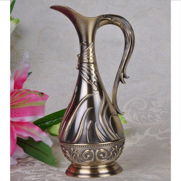 europe h23cm bronze color vintage vase home decoration metal vases alloy metal flower vase for home decoration table vase 009
europe h23cm bronze color vintage vase home decoration metal vases alloy metal flower vase for home decoration table vase 009