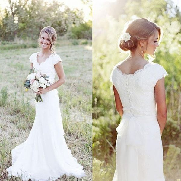 2020 sell country mermaid lace wedding dresses cap sleeve v neck garden beach boho wedding gowns cheap, White